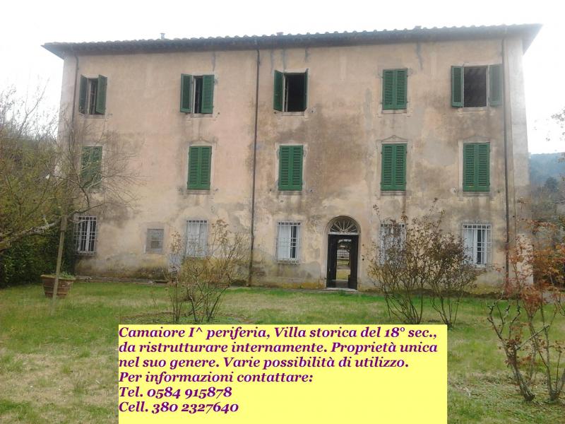 Vendesi Villa Singola Villino a Camaiore fondi