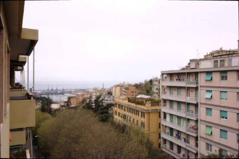 Affittasi Appartamento a Genova via paleocapa