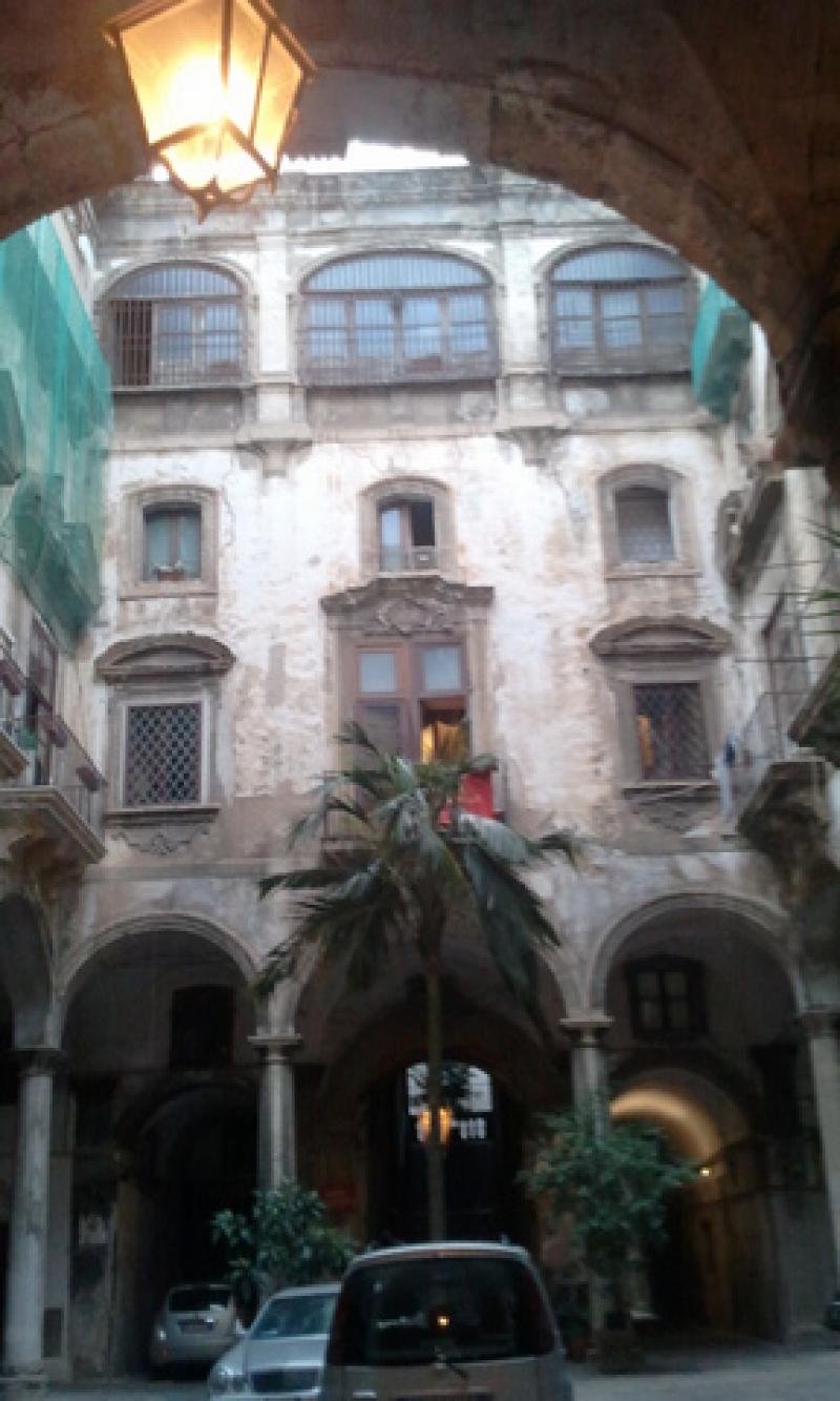 Affittasi Appartamento a Palermo via maqueda