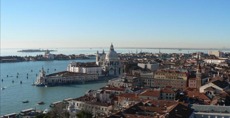 Vendesi Casa Semindipendente a Venezia alla salute