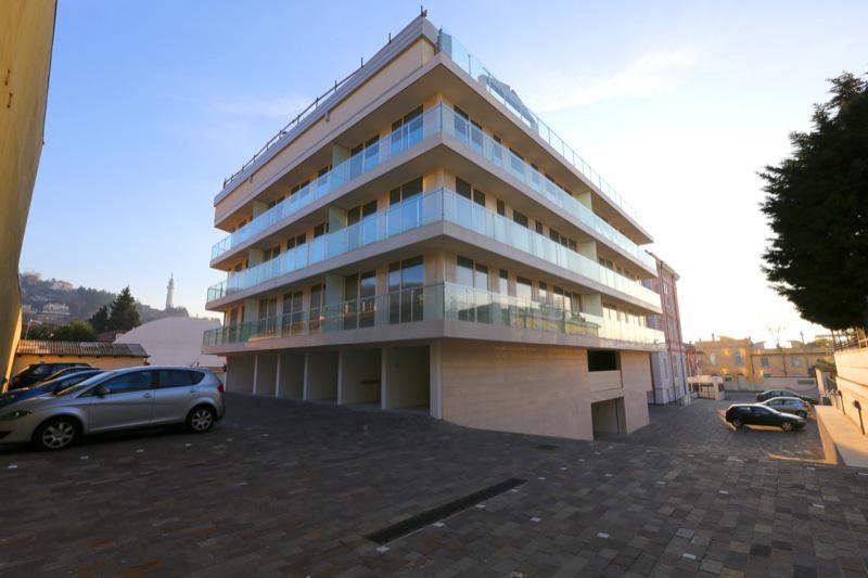 Vendesi Appartamento a Trieste viale miramare 109