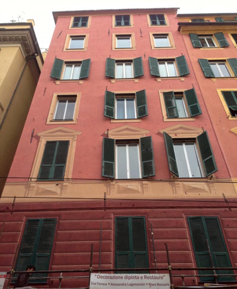 Vendesi Appartamento a Genova via balbi