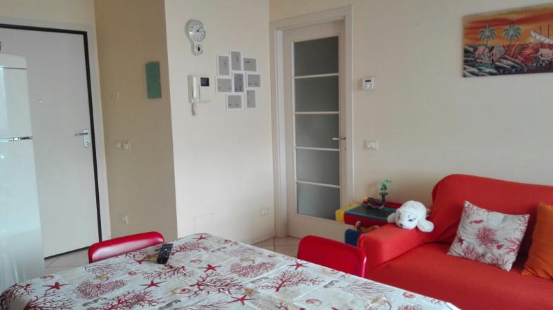 Vendesi Appartamento a Rimini via montescudo 24