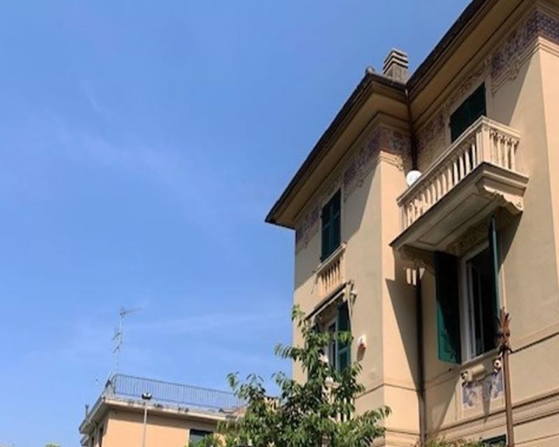 Vendesi Appartamento a Rapallo via maggio verroggio, rapallo ge