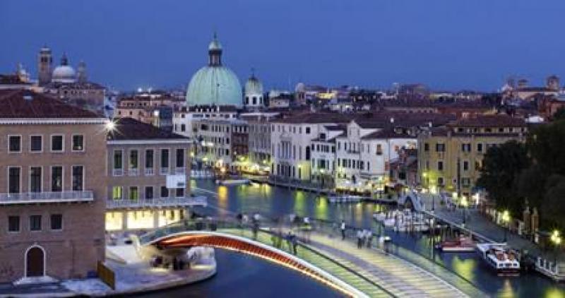 Vendesi Albergo Hotel a Venezia santa marta