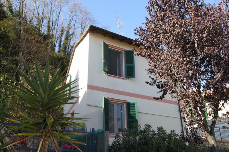 rif.419 la chiappaspcasa indip.vani 4 su due livelli,giardino privato