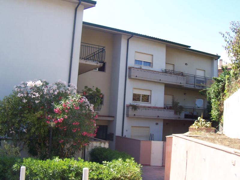 affitto quadrilocali in complesso tremestieri con garage