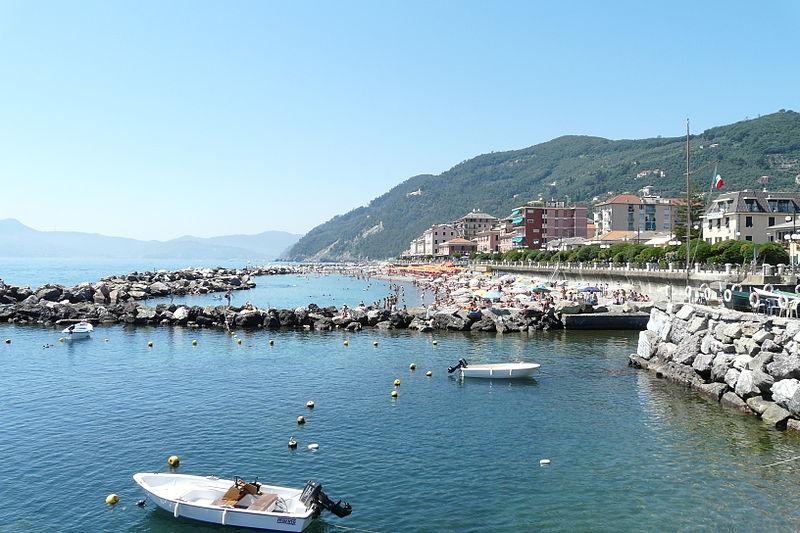appartamento luminoso in riva al mare