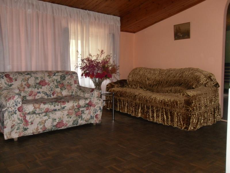 aa103 pescia centro affitto appartamento arredato