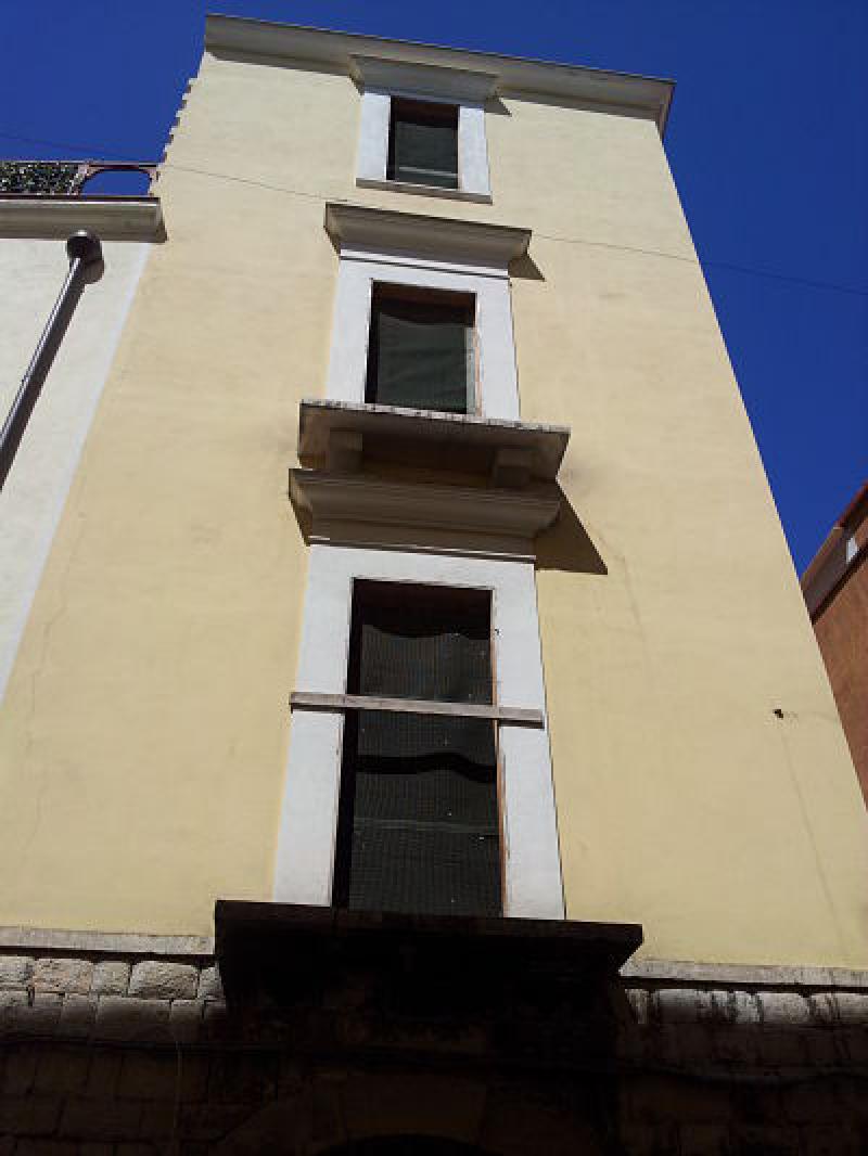 Vendesi Stabile Palazzo a Trani via zanardelli