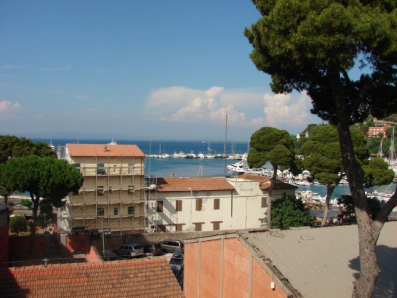 porto santo stefano appartamento 60mq con visata mare.vendita