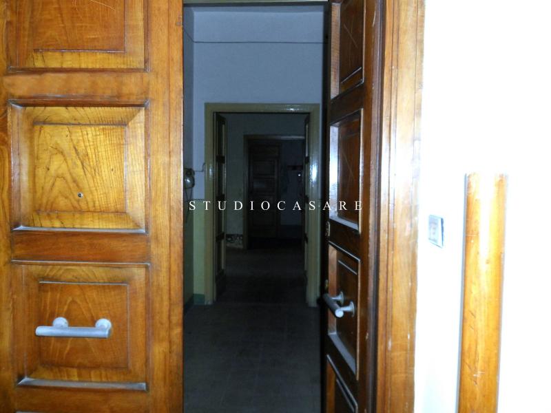 investimento immobiliare, minicondominio, da ristrutturare. 
