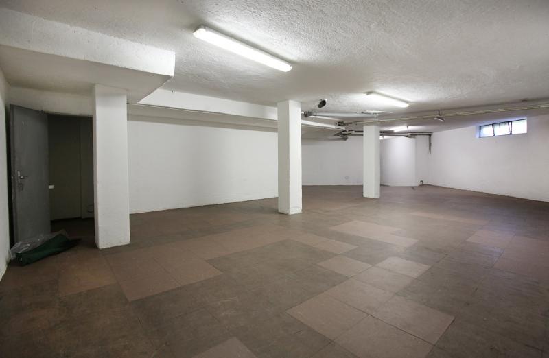 vendo magazzino spazioso a merano: centralissimo e temperato