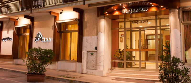 albergo nel pieno centro della cittadina termale