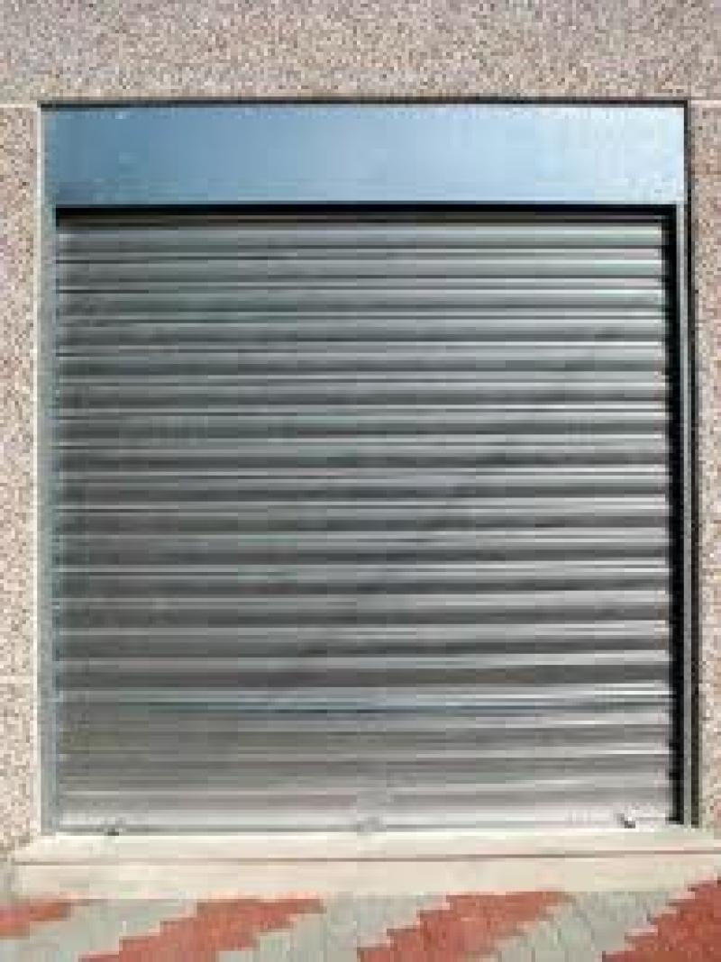  affittasilocale commerciale mq 30 fiumicino
