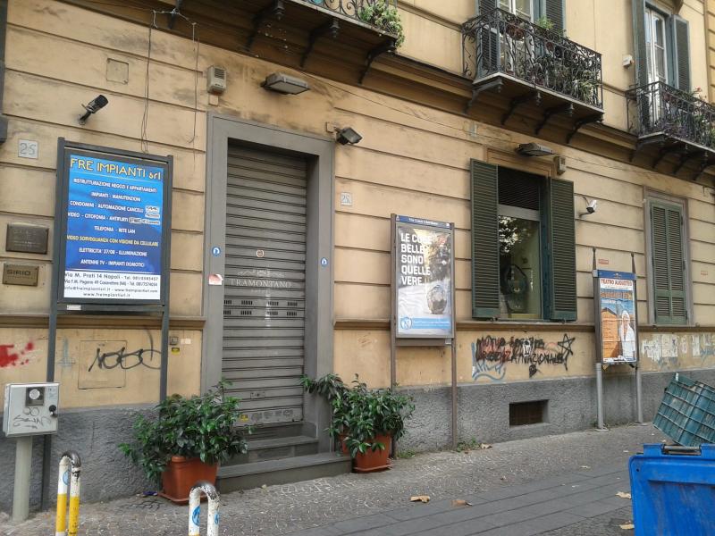 affitasi negozio in via luca giordano napoli