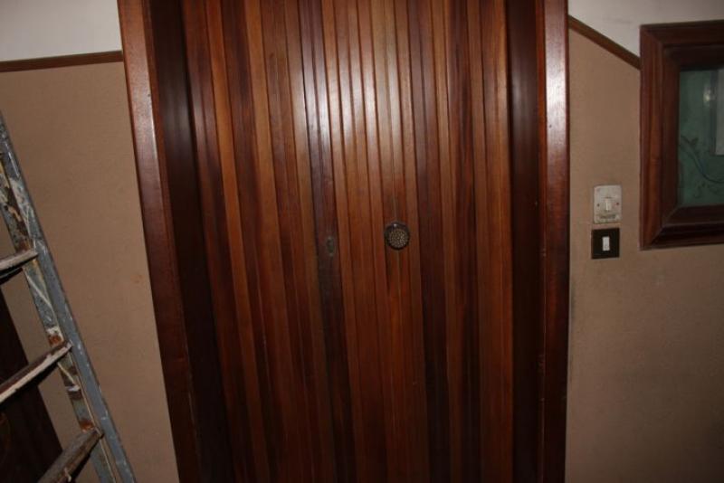 via padre catanoso, vende trilocale piano secondo