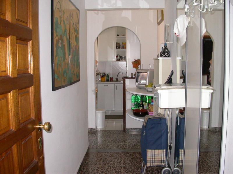 affarone! a massa vendesi appartamento nuda proprietà.
