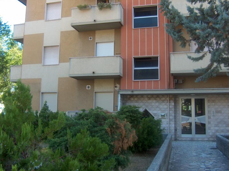 sulmona appartamento arredato immerso nel verde