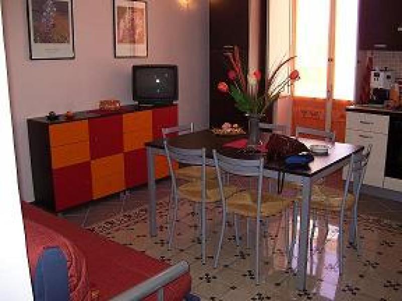 arredato bilocale in affitto a siracusa,cadorna