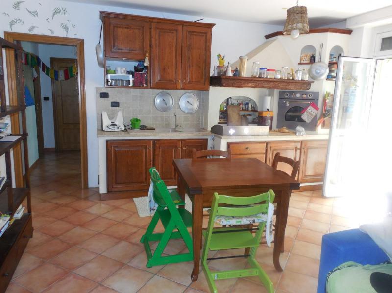 vendo appartamenton con giardino genova marassi ristrutturato