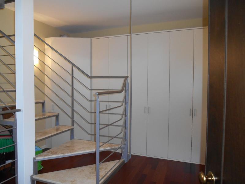 j32690 jesi: vendiamo mq,90 con finiture di pregio