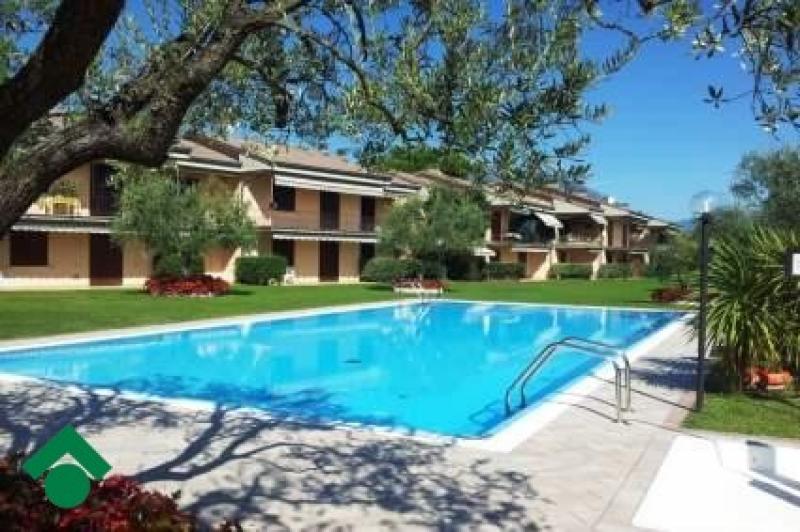 vendo a san felice appartamento in residence con piscina 