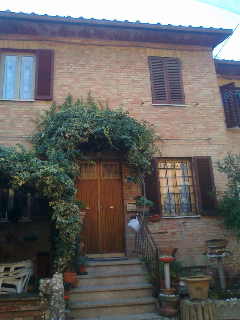 Vendesi Casa Semindipendente a Assisi via giovanni xxiii