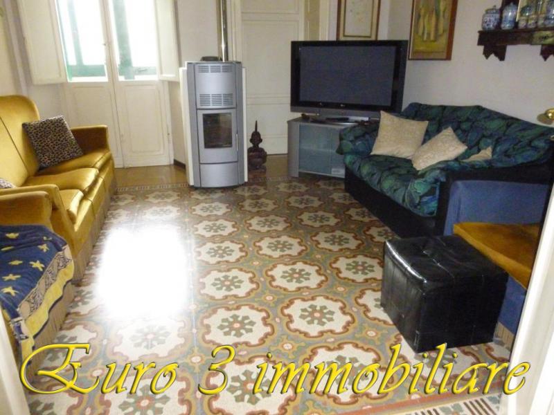 ascoli piceno-campo parignano-appartamento di mq 170 con giardino