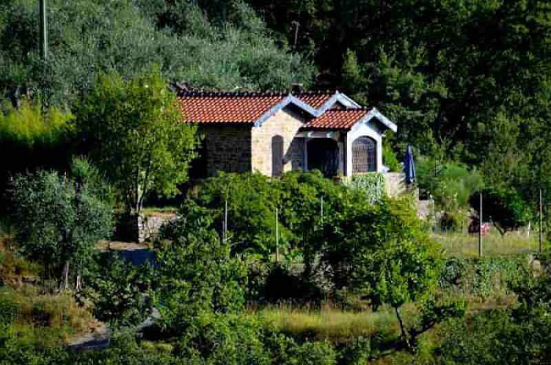 casa in pietra sui colli di dolceacqua im
