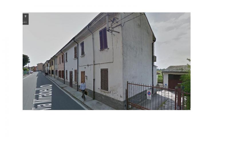 Vendesi Casa Semindipendente a Pavia via mirabello