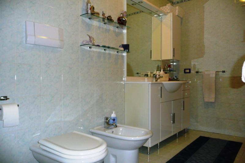 vendo appartamento 2 camere a colle umberto