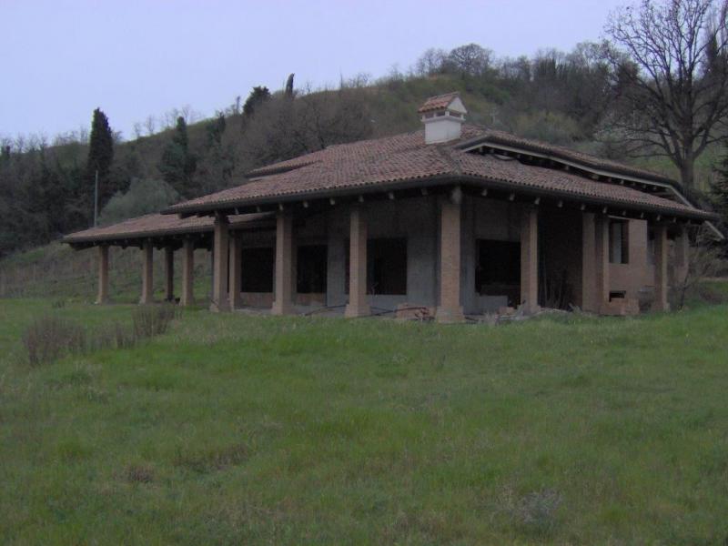 Vendesi Villa Singola Villino a Cesena cesena lato sud