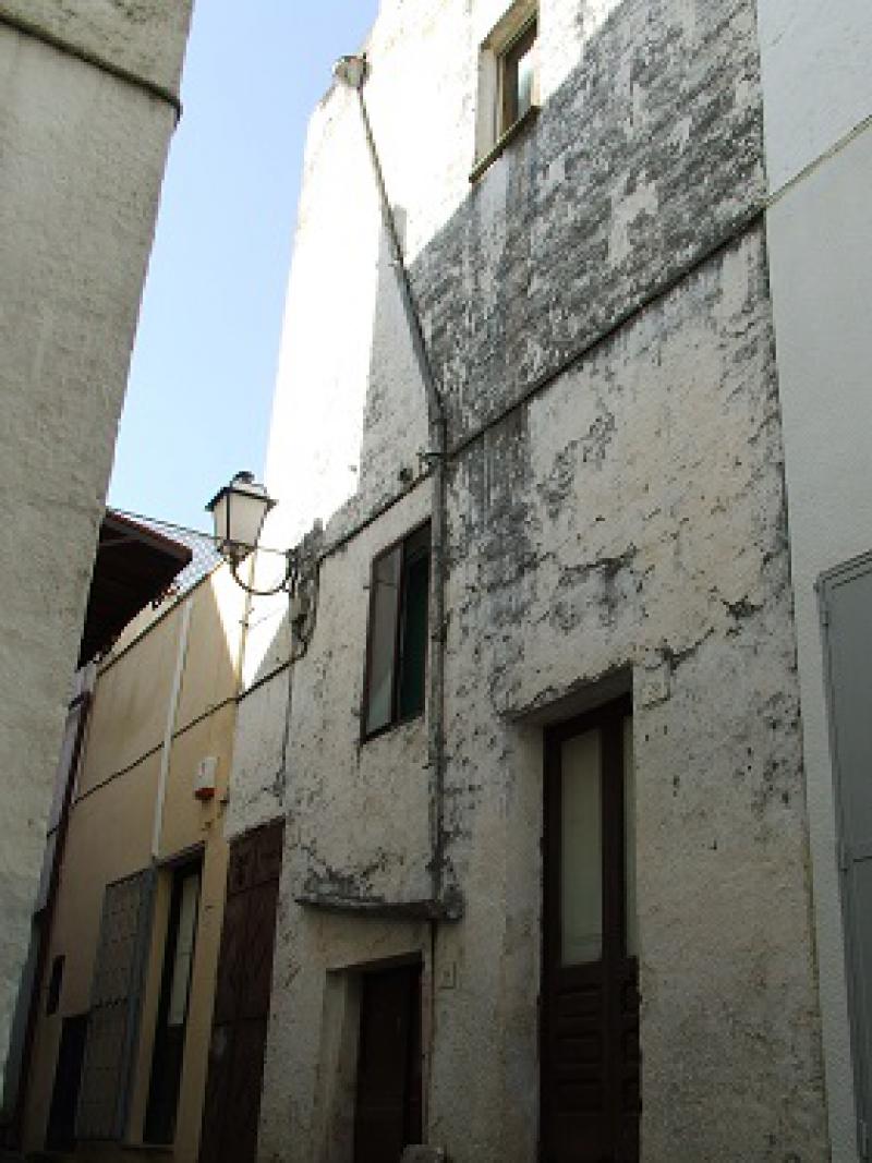 Vendesi Casa Indipendente a Miggiano piazza municipio