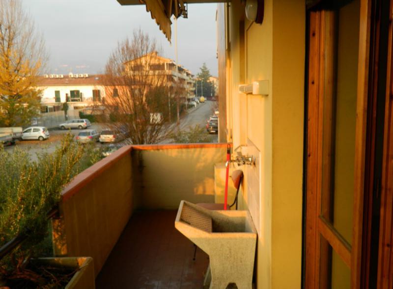 appartamento luminoso in piccolo condominio