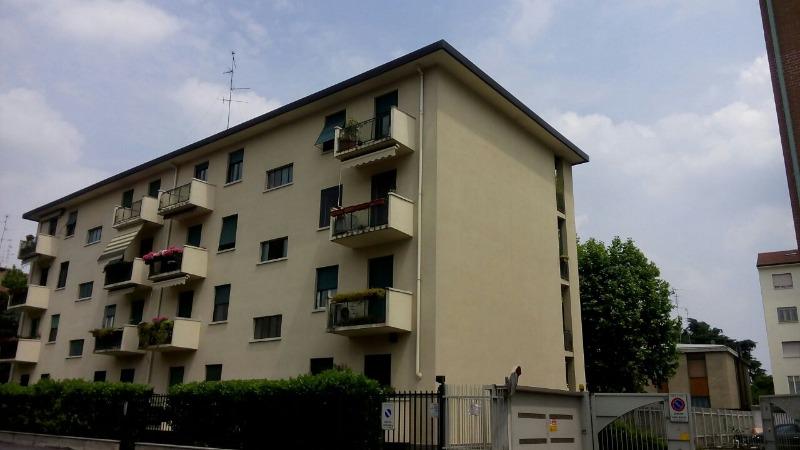 Affittasi Appartamento a Milano via cefalonia 4
