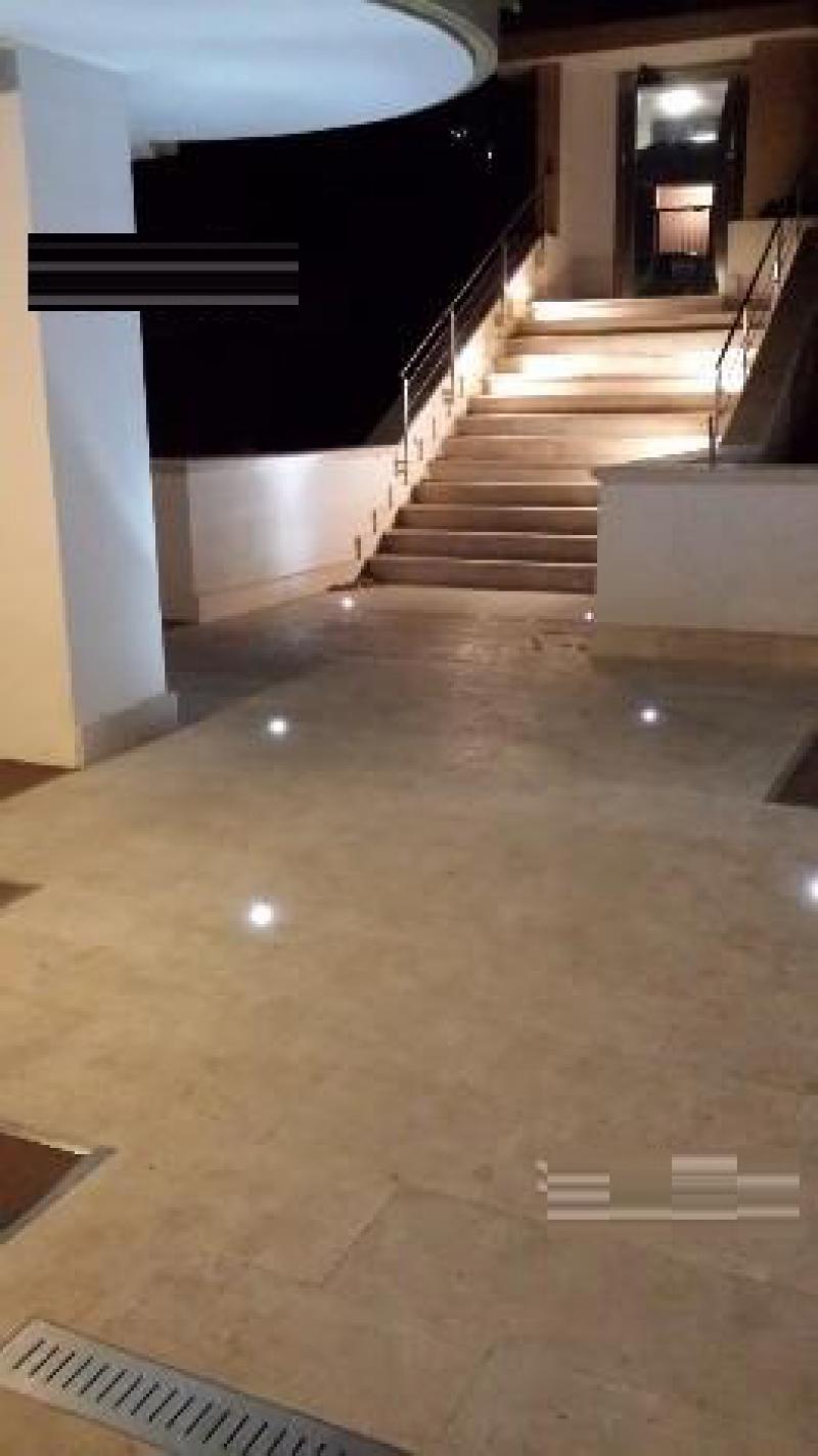 cagliari elegante appartamento quadrivano