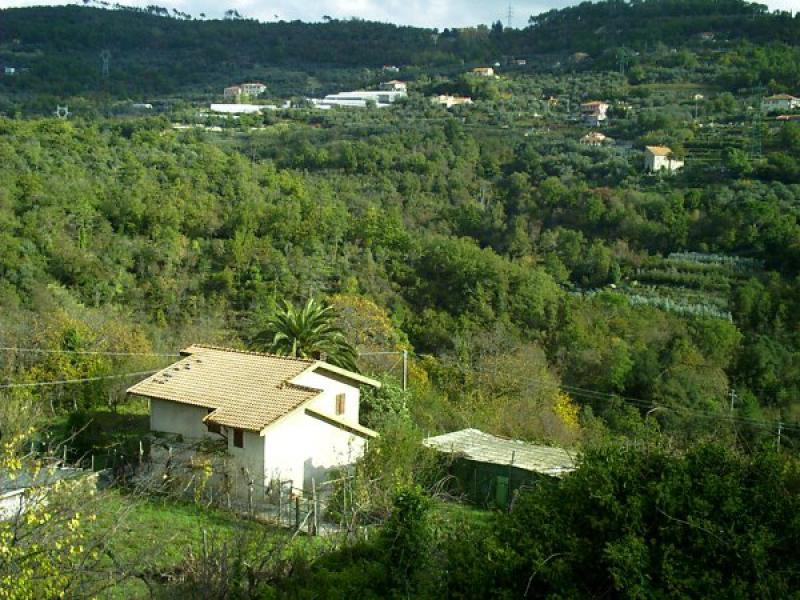 Vendesi Villa Singola Villino a Tovo San Giacomo 