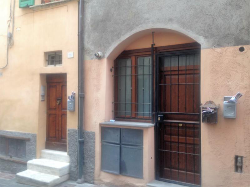a248 - appartamento arredato nel centro storico di perugia