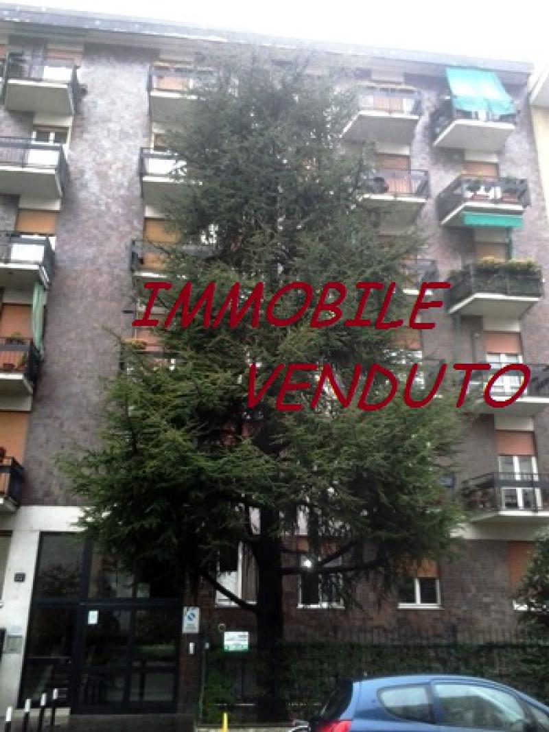 Vendesi Appartamento a Milano via don bartololeo grazioli 22, 20161 milano