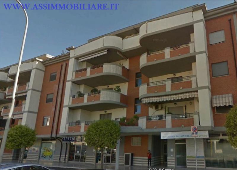 appartamento con grande terrazzo