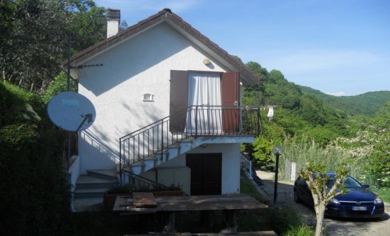 villetta indipendente mono/bi-familiare con giardino e terreno
