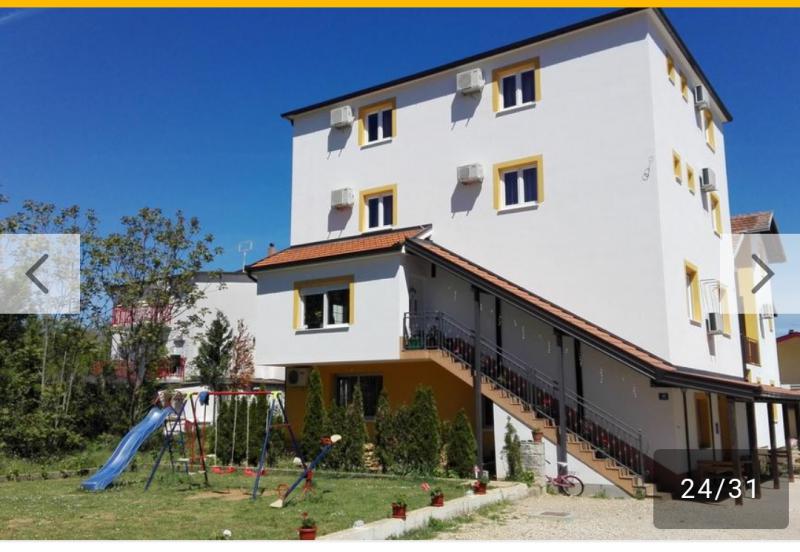Vendo albergo con appartamento familiare interno a Medjugorje