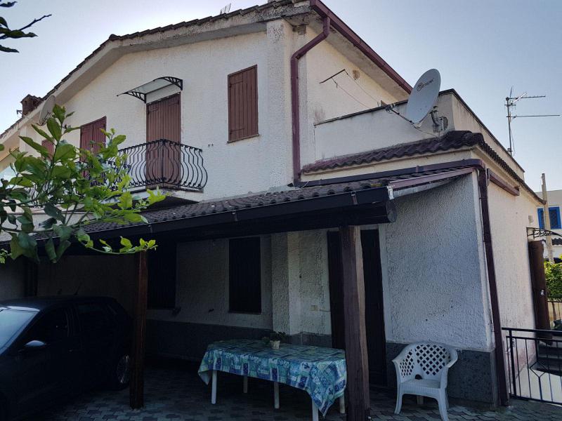 Vendesi Casa Semindipendente a San Felice Circeo via di terracina
