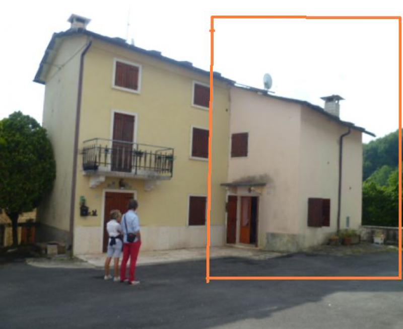 Vendesi Rustico Casale Corte a Sant'Anna d'Alfaedo via francesco baracca 11/b