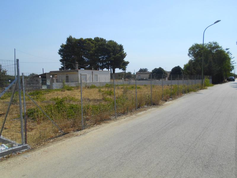 terreno edificabile di circa 880 mq in zona c 2 a marinella di selinunte