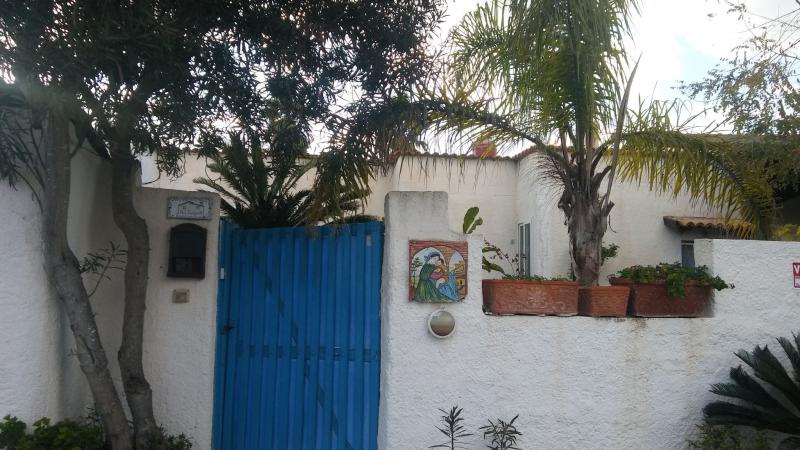 Vendesi Casa Indipendente a Campobello di Mazara via 54 