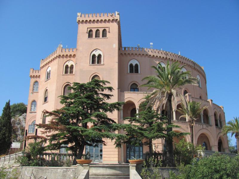 grande panoramico luminoso residenziale