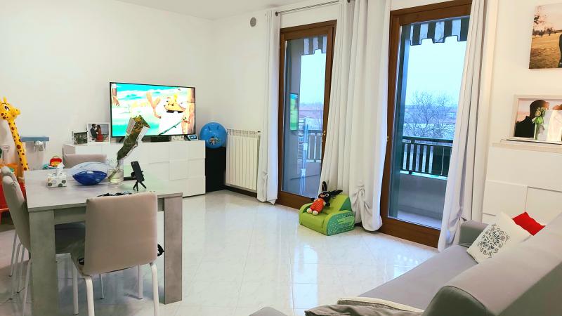 delizioso appartamento in bel contesto a oriago di mira.