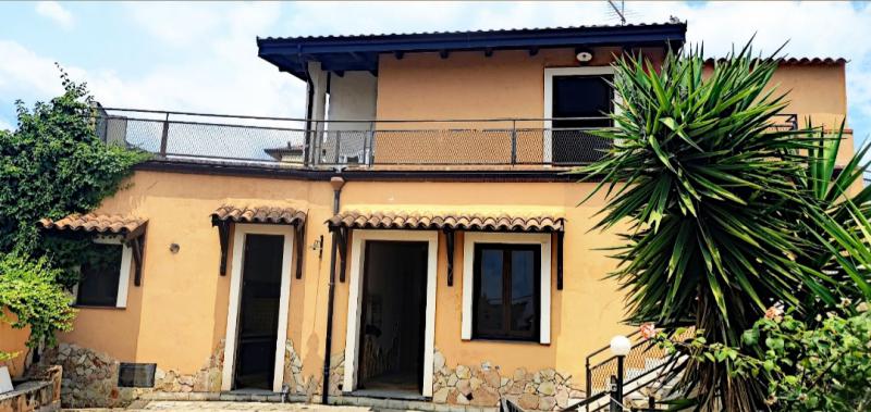 Vendesi Villa Singola Villino a Mascalucia via case nuove 7